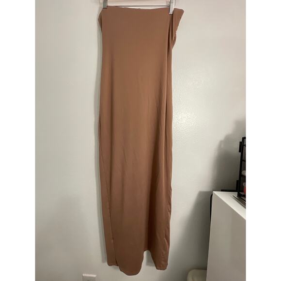 Heart & Hips Women's Strapless Bodycon Tube Maxi Dress Slit Tan Large - Picture 2 of 8